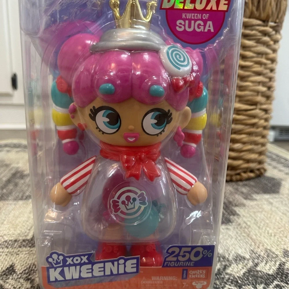 New XOX Kweenie Deluxe Kween of Suga 11